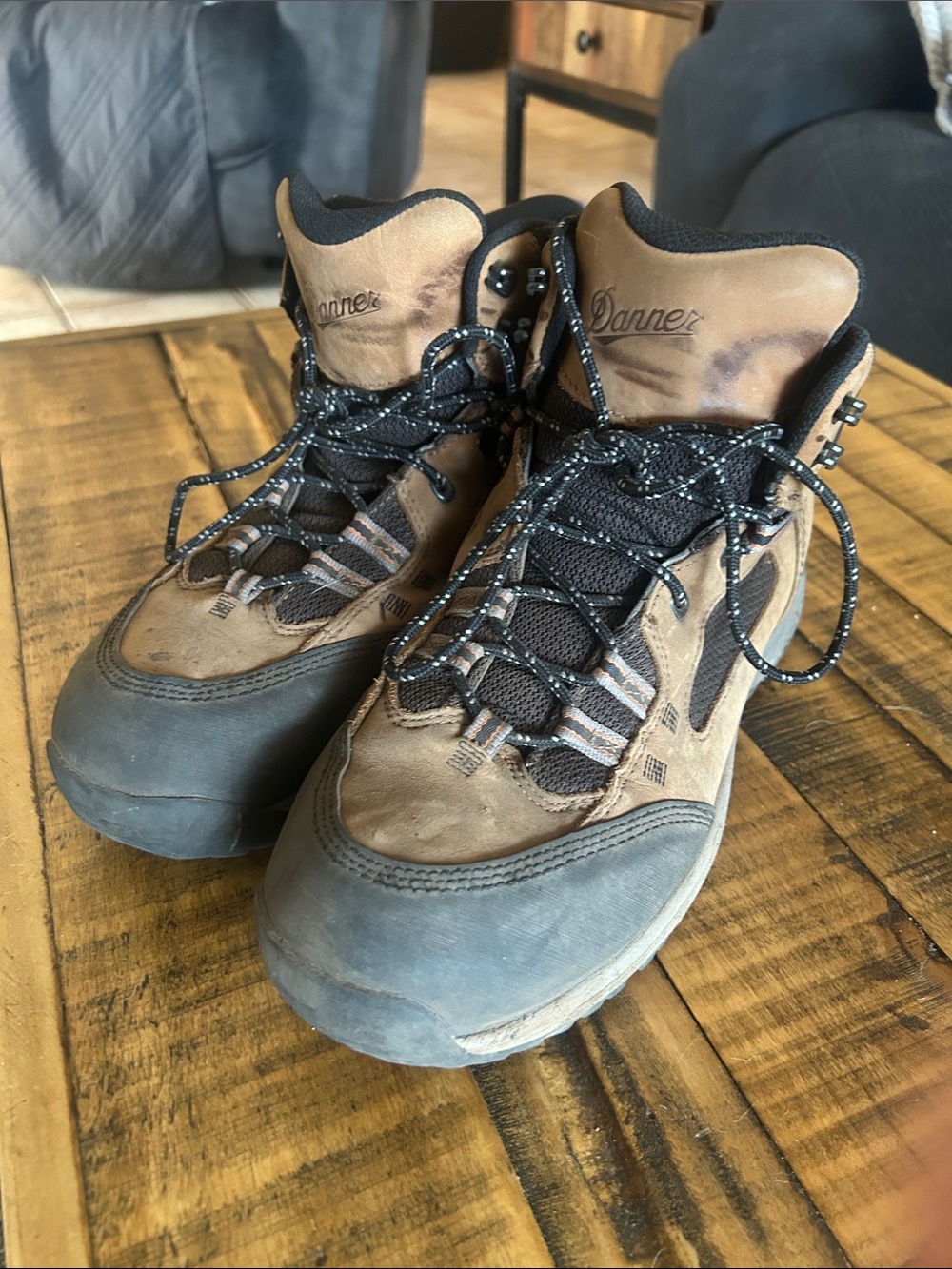 Danner Cloud Cap GTX 6 Men's Brown and Black Leather Hiking Boots - Size US 11.5